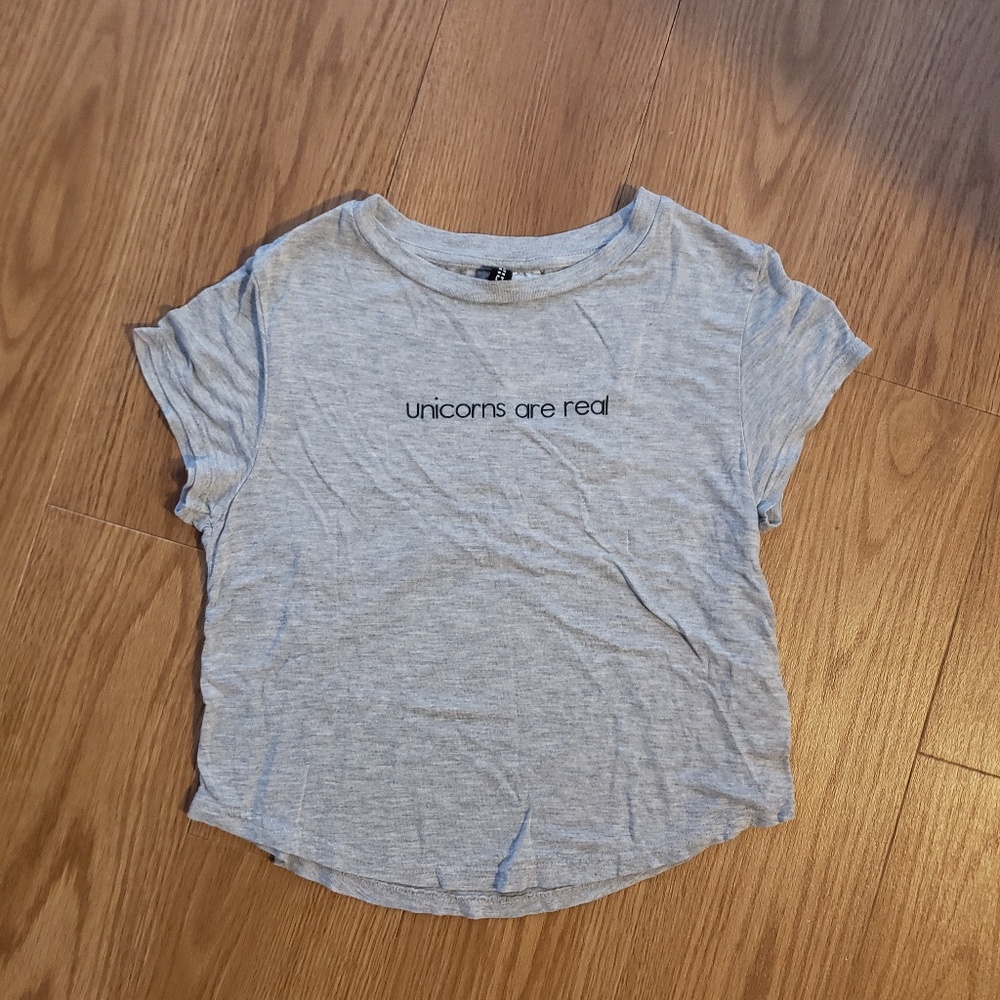 Grey "Unicorns are real" crop top from H&M size xs
